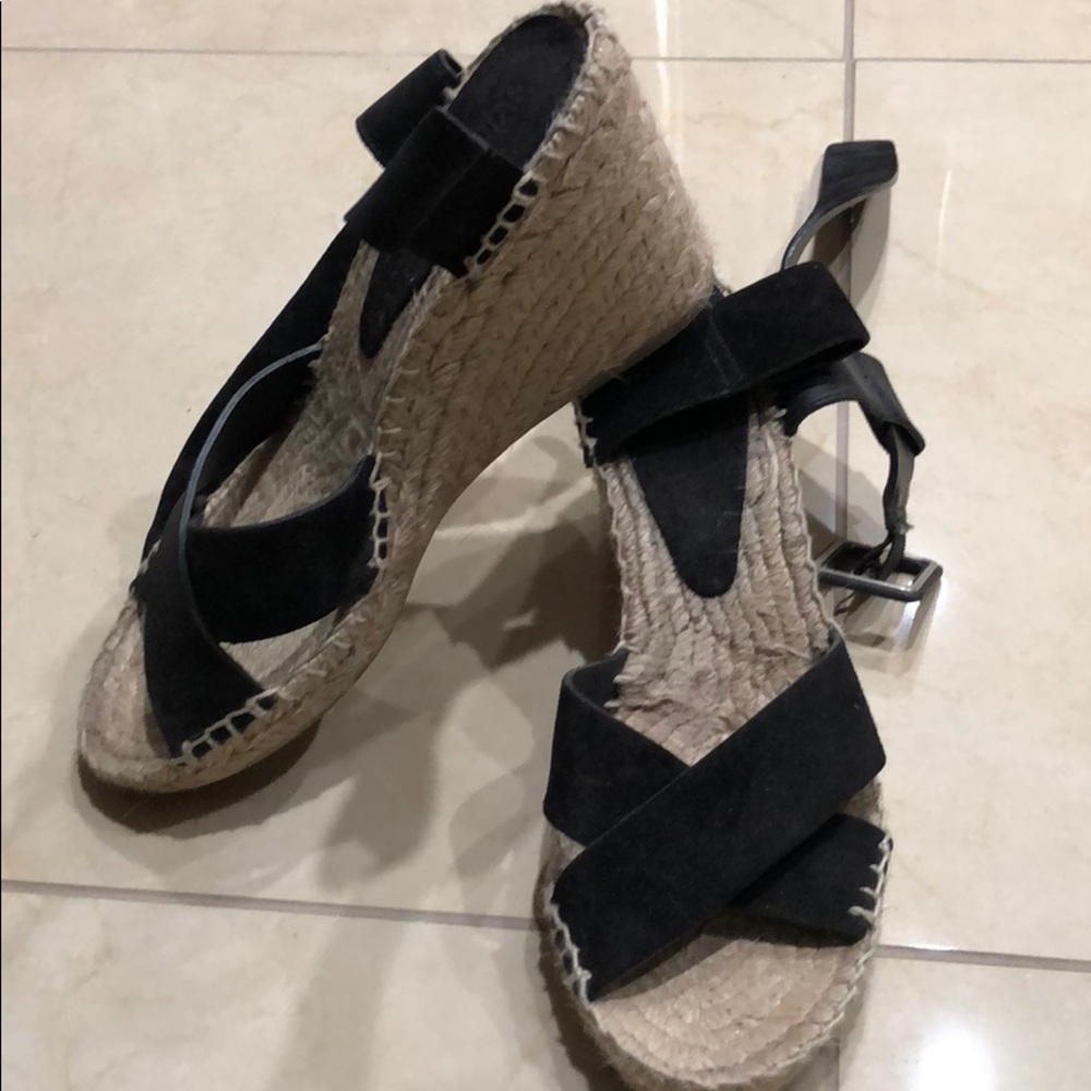 Vince Wedges. Perfect for summer days - Picture 4 of 4